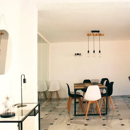 The Garden & Pool House-banus Vakantiehuis Marbella