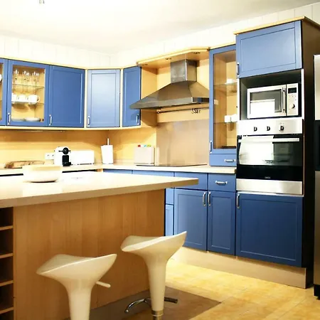 The Garden & Pool House-banus