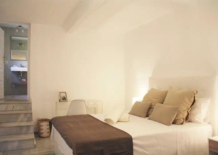 The Garden & Pool House-banus * Marbella