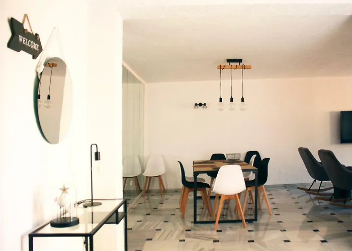 The Garden & Pool House-banus Semesterbostad Marbella